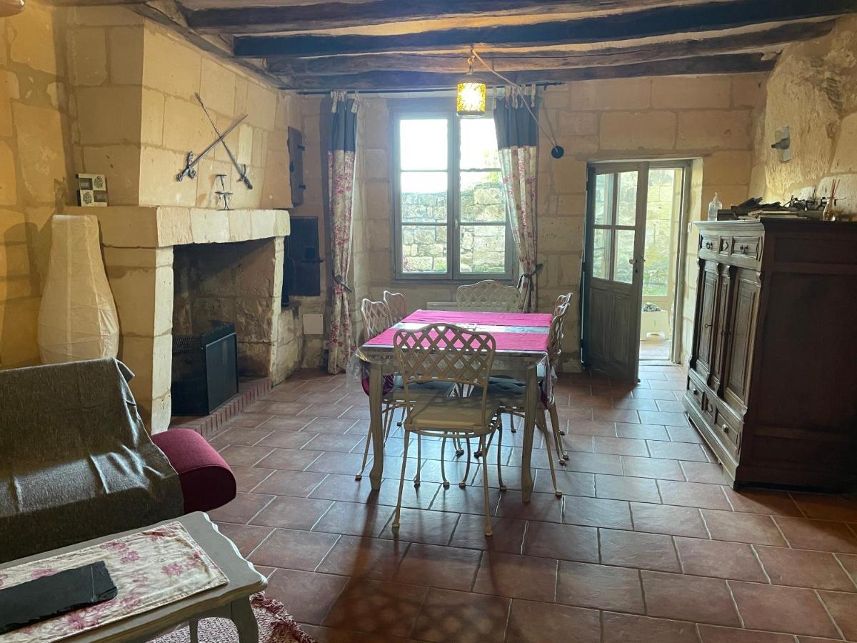 Souzay-ChampignyL'Escale Troglo Au Bord De La Loire别墅 外观 照片