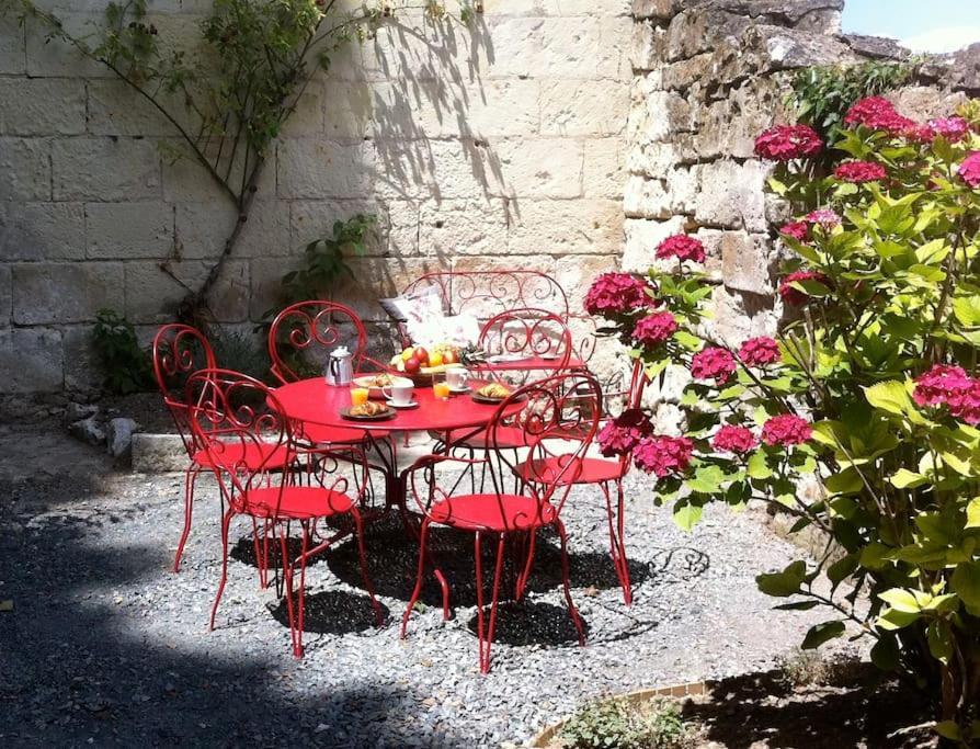 Souzay-ChampignyL'Escale Troglo Au Bord De La Loire别墅 外观 照片