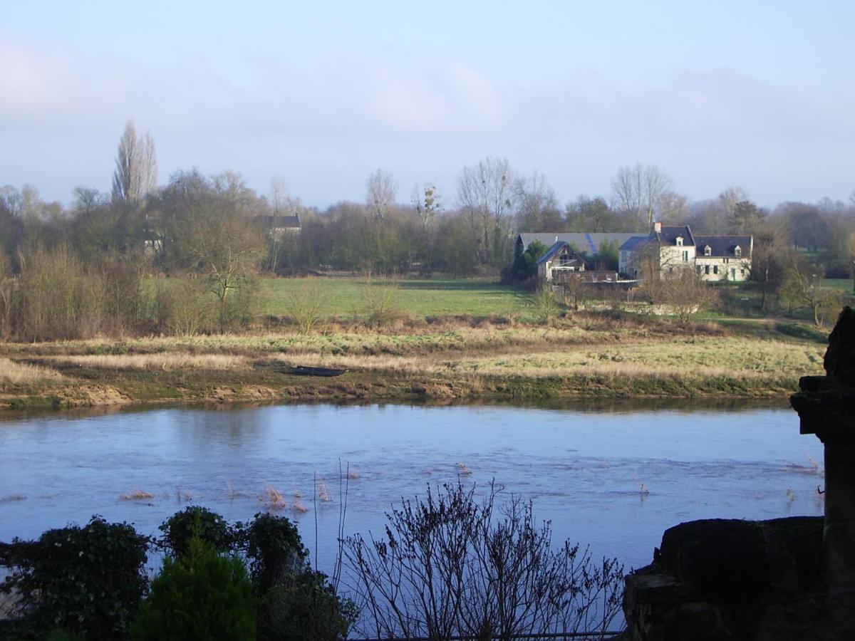 Souzay-ChampignyL'Escale Troglo Au Bord De La Loire别墅 外观 照片